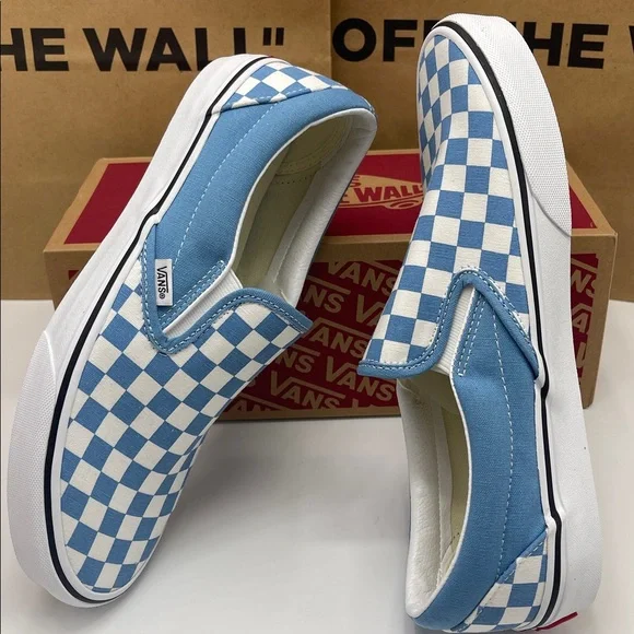 Vans •WMNS Classic Slip-On
Color Theory Checkerboard Heritage Blue 
VN000D6BE2W - Picture 12 of 16
